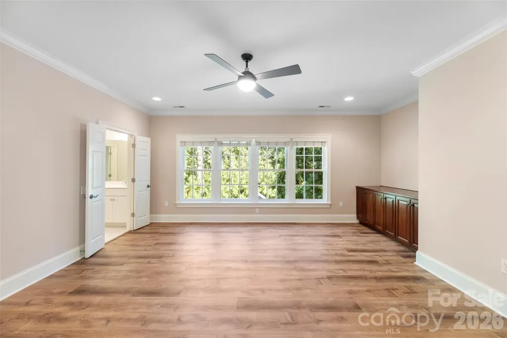 8928 Heydon Hall Circle Charlotte NC 28210