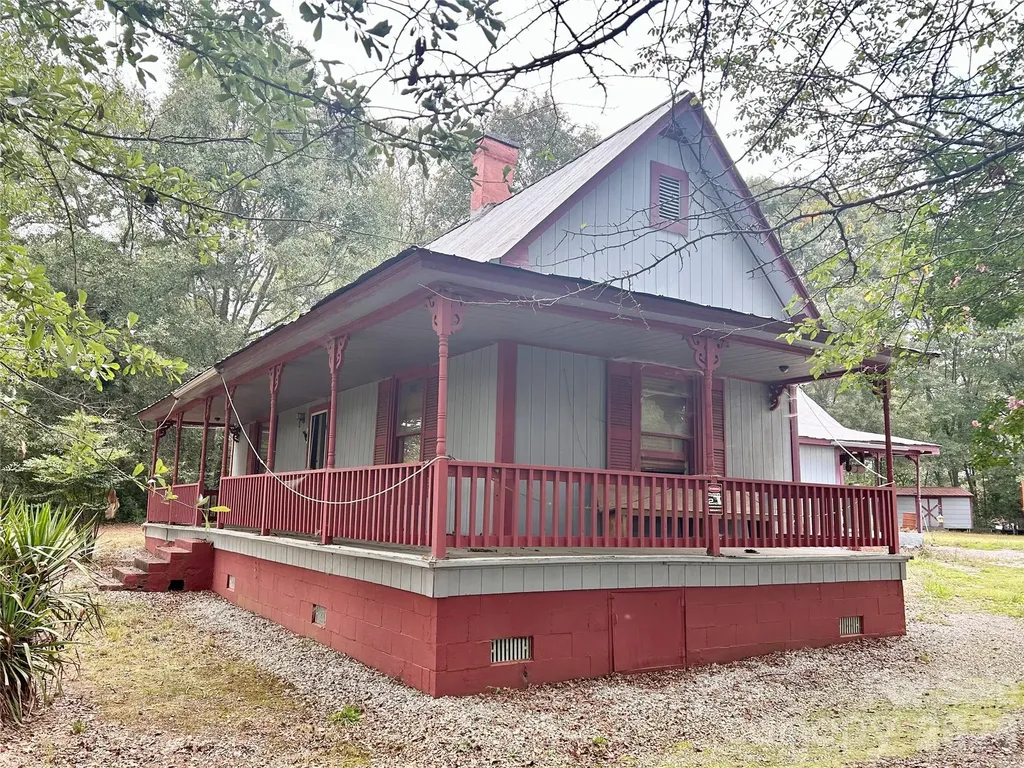 345 S Pea Ridge Road Mooresboro NC 28114