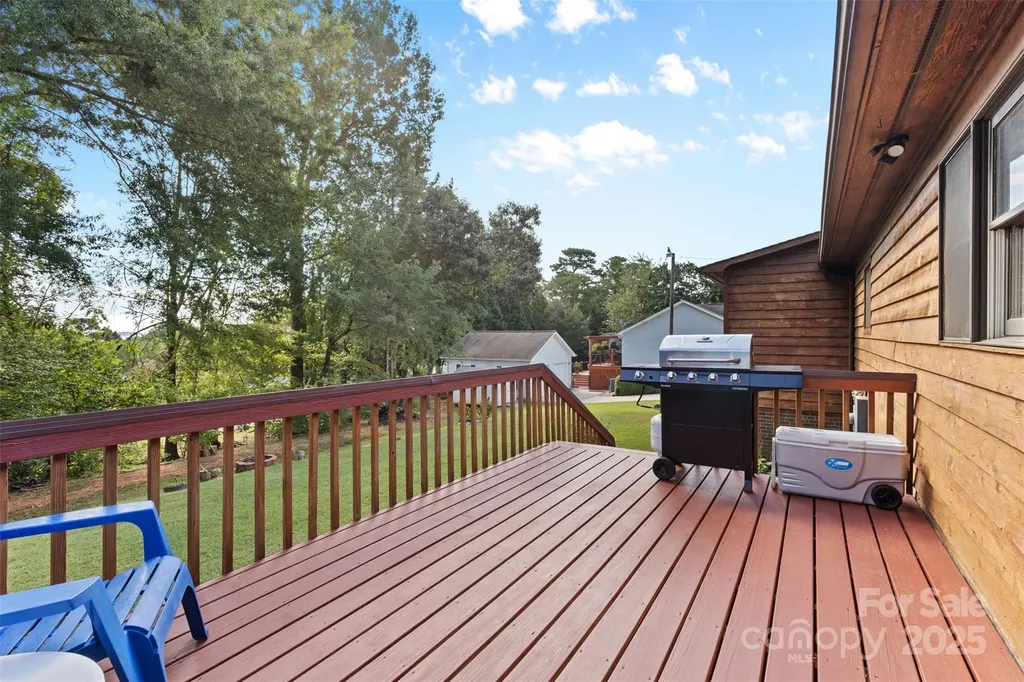 4920 Surfwood Drive Sherrills Ford NC 28673