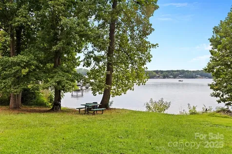 4920 Surfwood Drive Sherrills Ford NC 28673