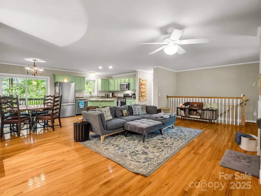 288 Long Ridge Road Old Fort NC 28762