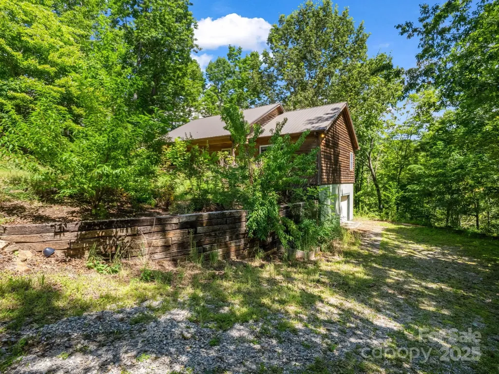 288 Long Ridge Road Old Fort NC 28762