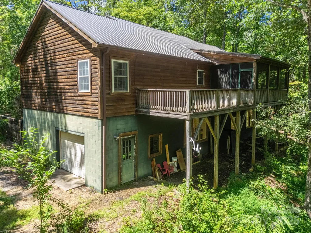288 Long Ridge Road Old Fort NC 28762