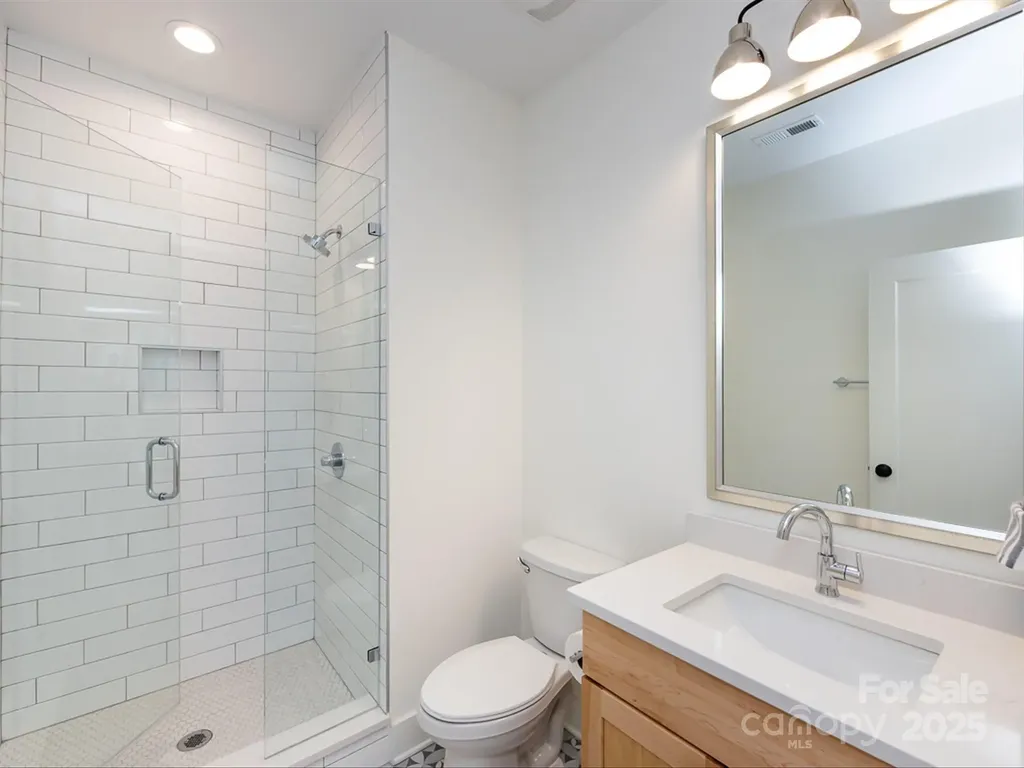 3022 Kalex Court Charlotte NC 28204