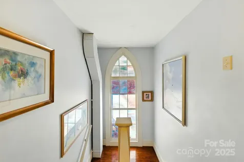 317 Courtland Boulevard Hendersonville NC 28791