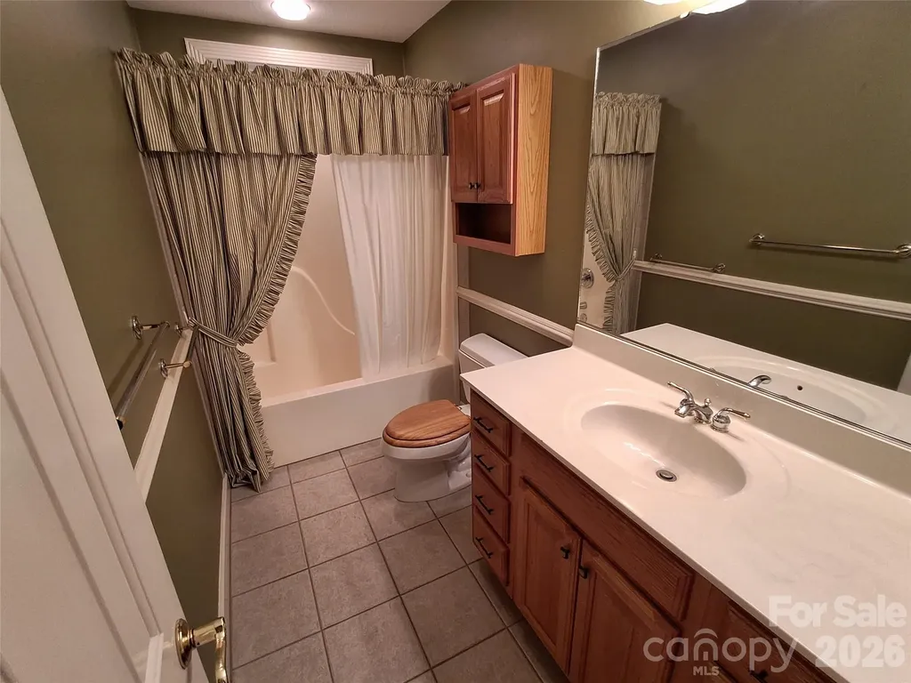 5 Kari Circle Candler NC 28715