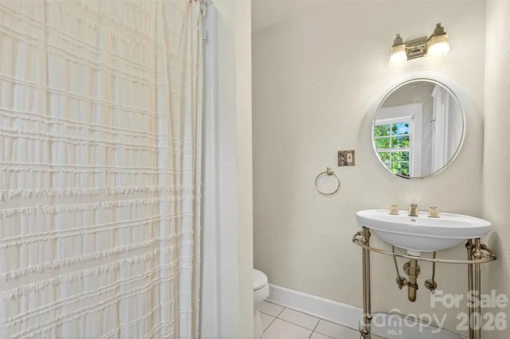 160 E Howard Street Tryon NC 28782
