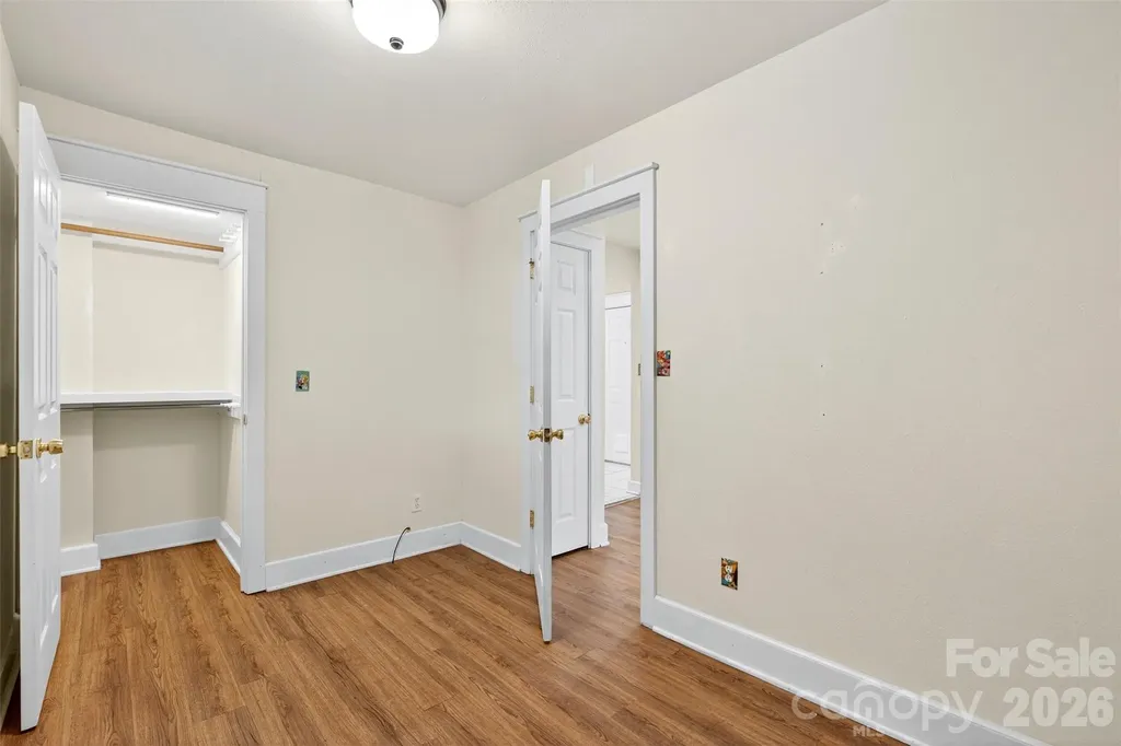 160 E Howard Street Tryon NC 28782