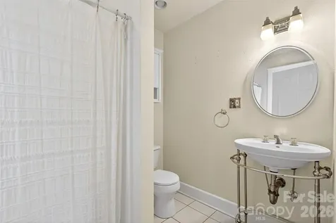 160 E Howard Street Tryon NC 28782