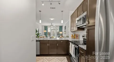 10624 Parrish Street Matthews NC 28105