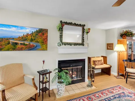 87 Willow Road Waynesville NC 28786