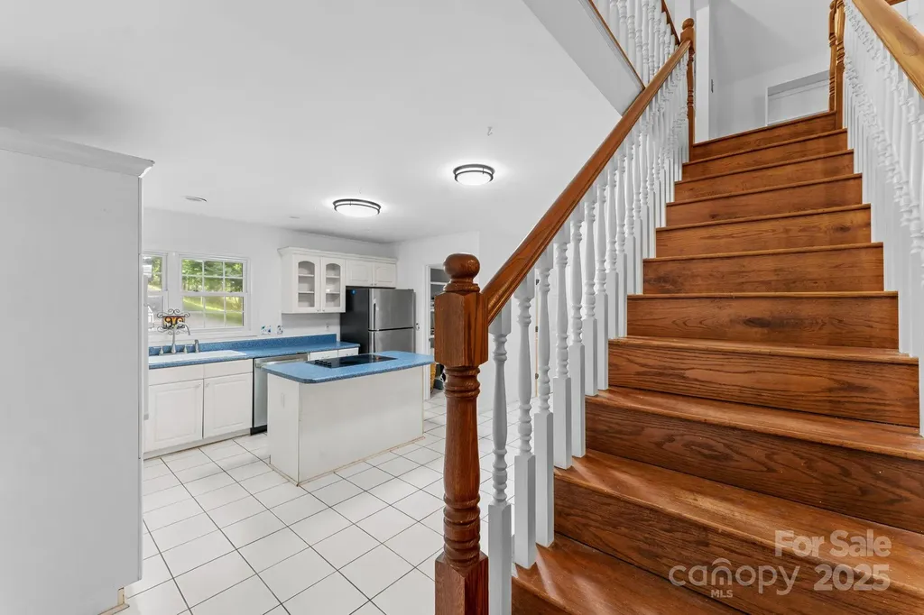 90 Wilds Cove Road Franklin NC 28734