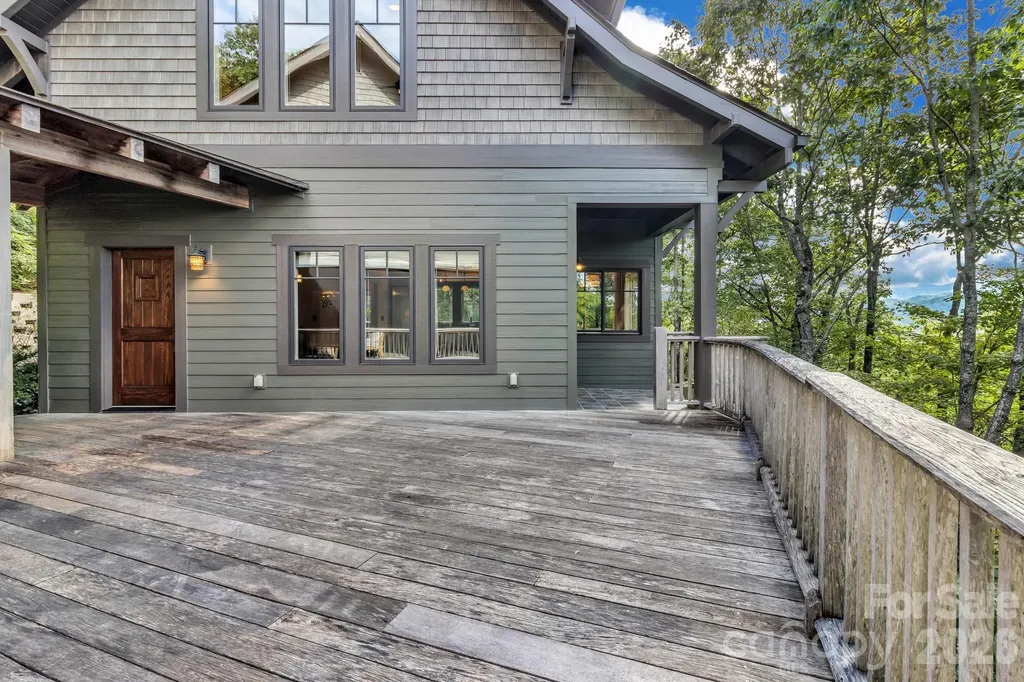 875 Creston Drive Black Mountain NC 28711