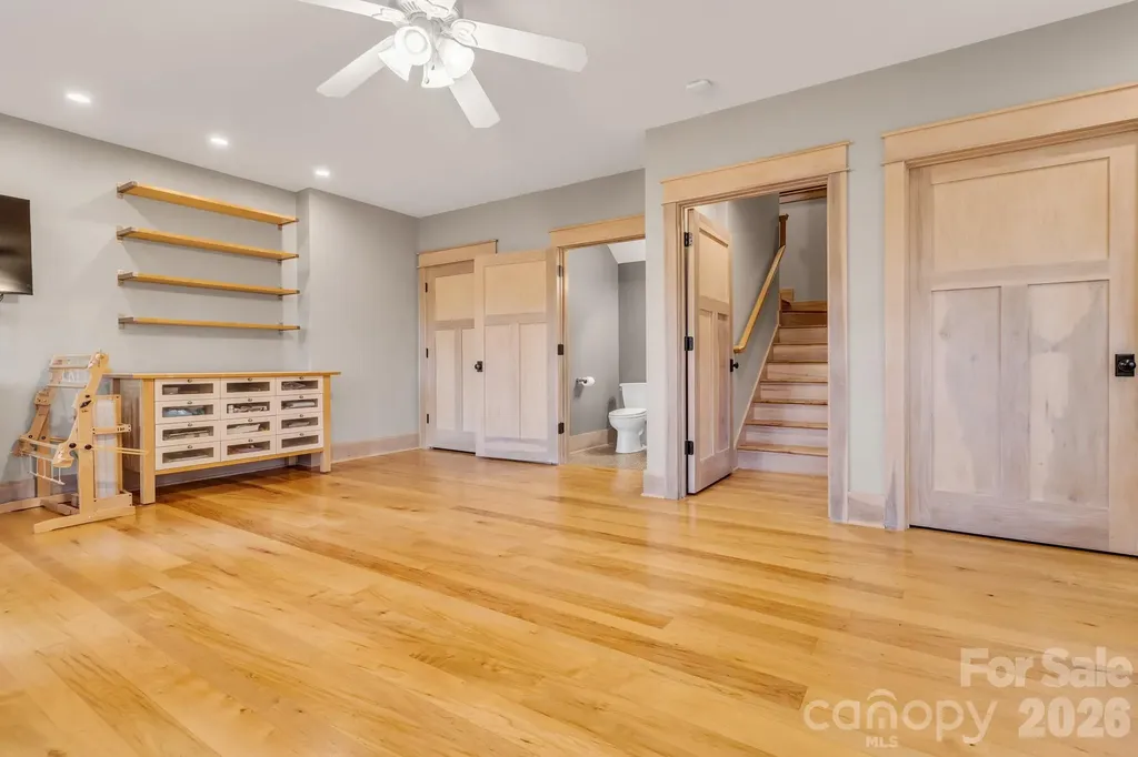 875 Creston Drive Black Mountain NC 28711