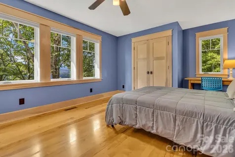 875 Creston Drive Black Mountain NC 28711