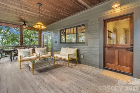 875 Creston Drive Black Mountain NC 28711