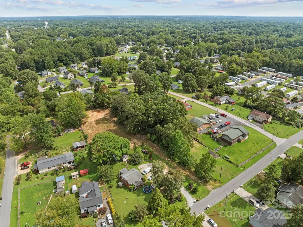 621 Pleasant Avenue Kannapolis NC 28081