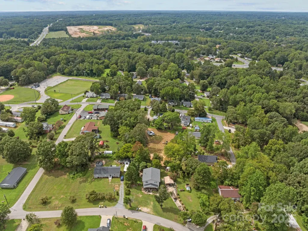 621 Pleasant Avenue Kannapolis NC 28081