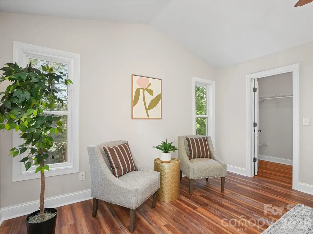 11 Tahchee Trail Fletcher NC 28732