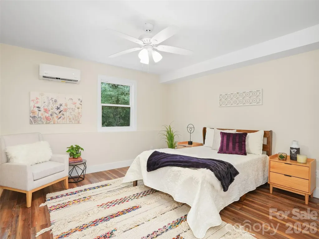 11 Tahchee Trail Fletcher NC 28732