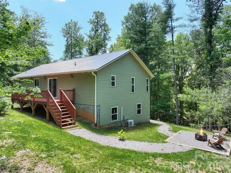 11 Tahchee Trail Fletcher NC 28732