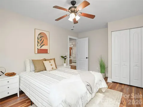 11 Tahchee Trail Fletcher NC 28732