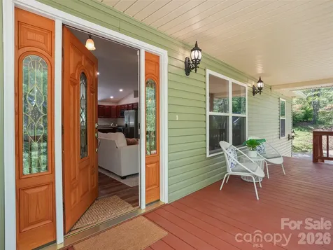 11 Tahchee Trail Fletcher NC 28732