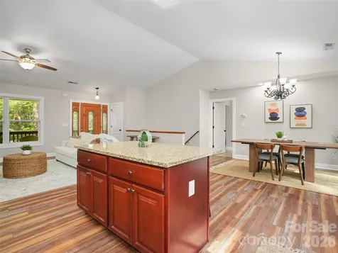 11 Tahchee Trail Fletcher NC 28732