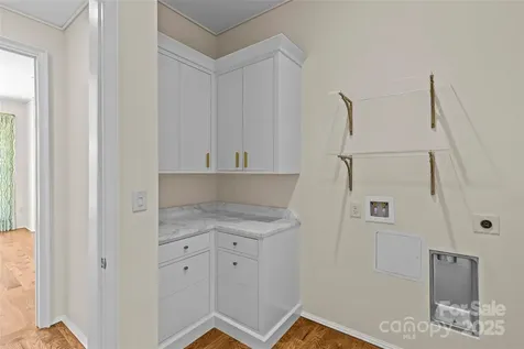 1172 Queens Road Charlotte NC 28207