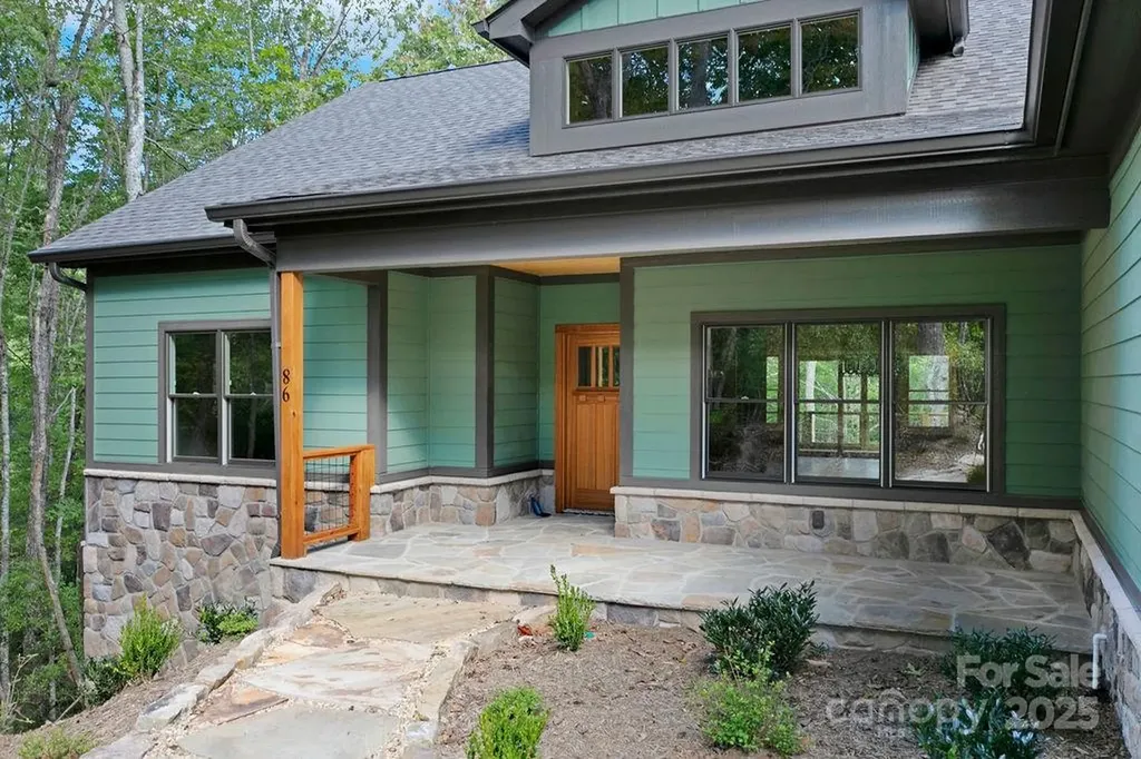 86 Isuhdavga Court Brevard NC 28712