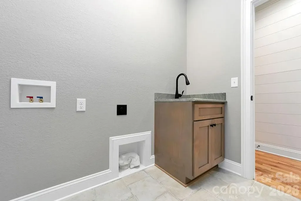 86 Isuhdavga Court Brevard NC 28712