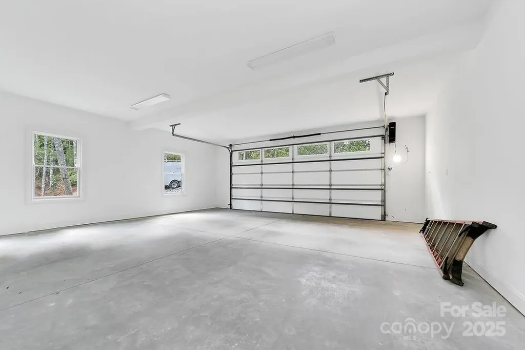 86 Isuhdavga Court Brevard NC 28712