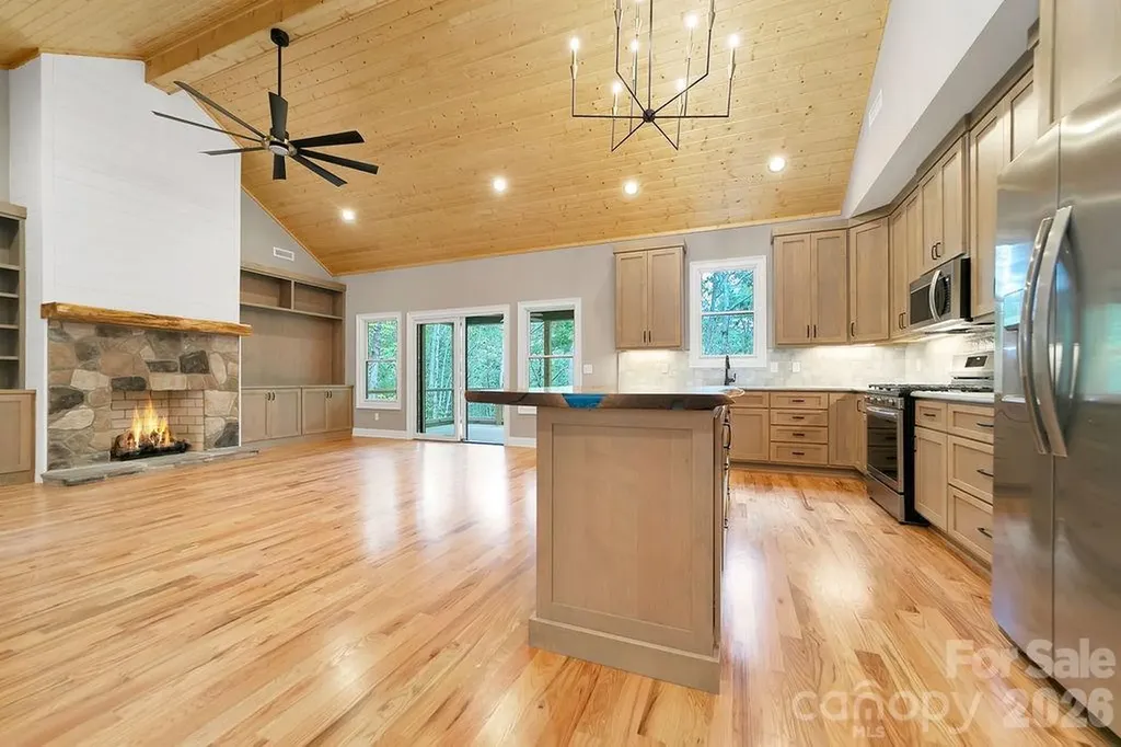 86 Isuhdavga Court Brevard NC 28712