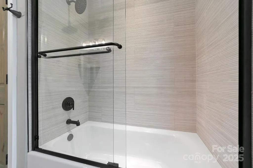 86 Isuhdavga Court Brevard NC 28712