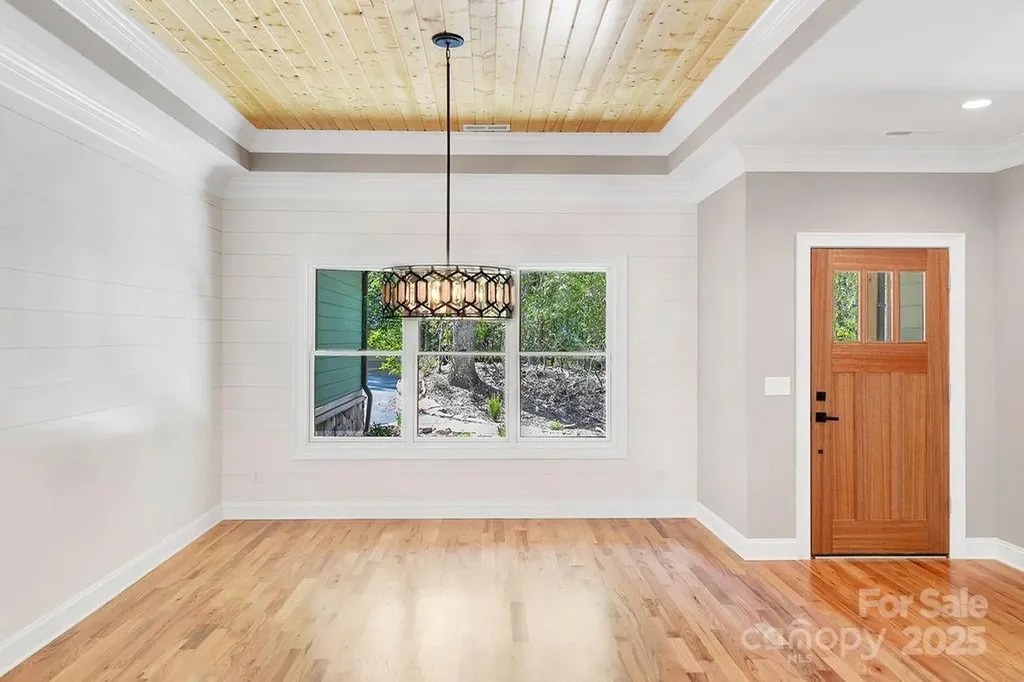 86 Isuhdavga Court Brevard NC 28712