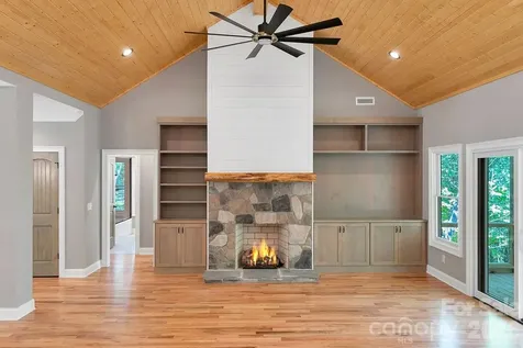 86 Isuhdavga Court Brevard NC 28712