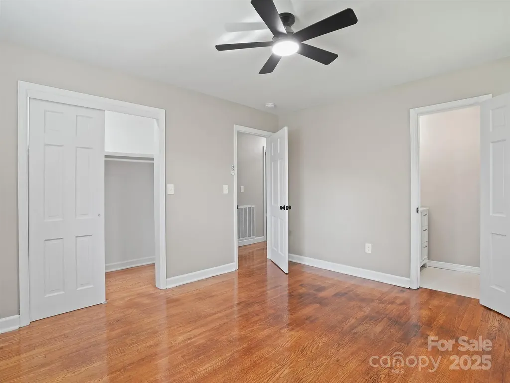 220 Love Lane Waynesville NC 28786