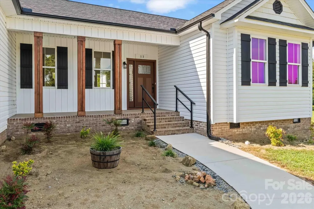 113 Cheval Trail Cleveland NC 27013
