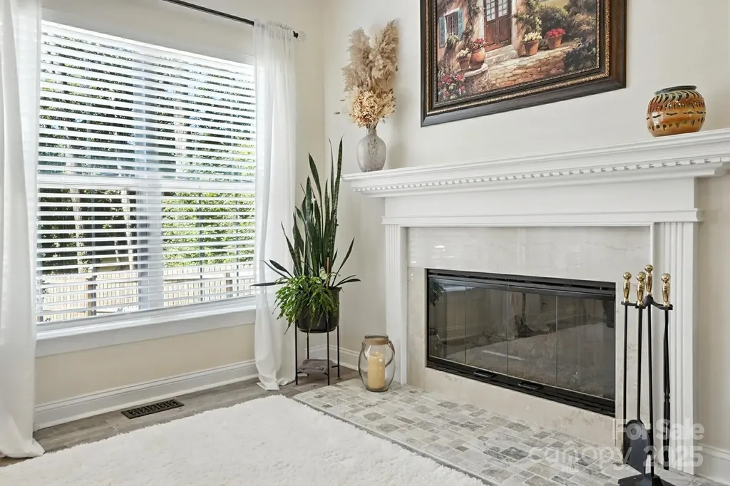 10219 Windtree Lane Charlotte NC 28215