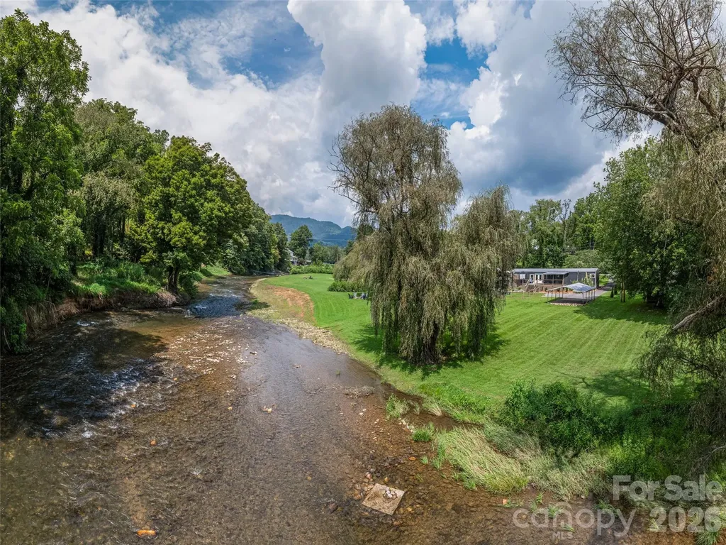 248 Max Thompson Road Canton NC 28716