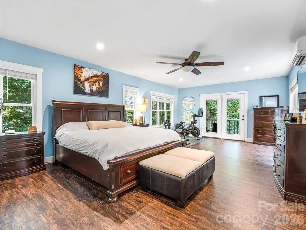 135 Dogwood Drive Brevard NC 28712