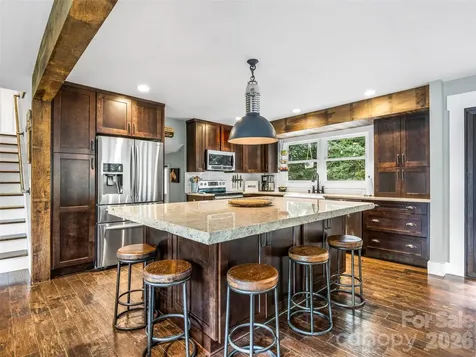 135 Dogwood Drive Brevard NC 28712
