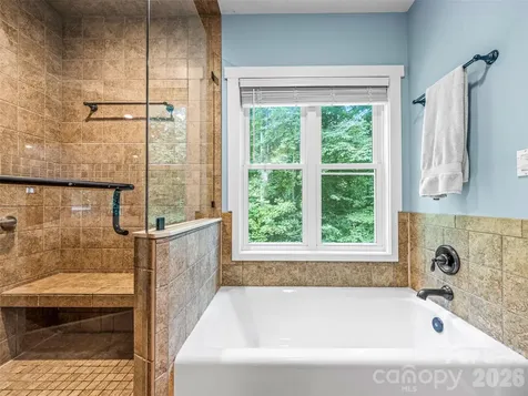 135 Dogwood Drive Brevard NC 28712