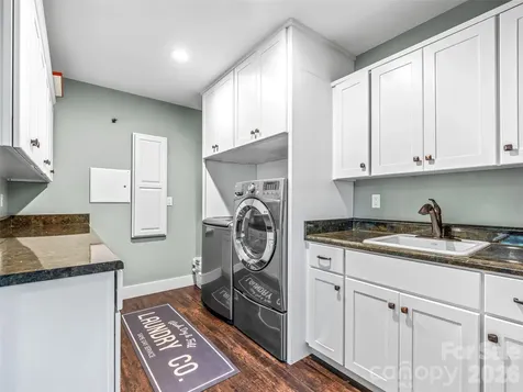 135 Dogwood Drive Brevard NC 28712