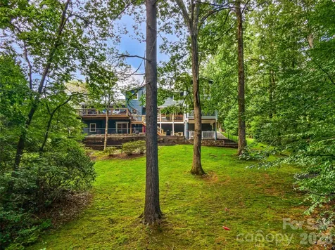 135 Dogwood Drive Brevard NC 28712