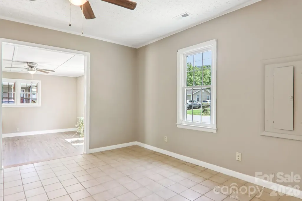 55 Polk Street Waynesville NC 28786