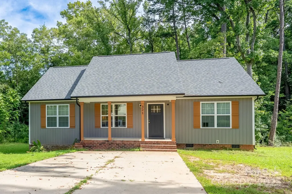 321 E Torbush Drive Salisbury NC 28144