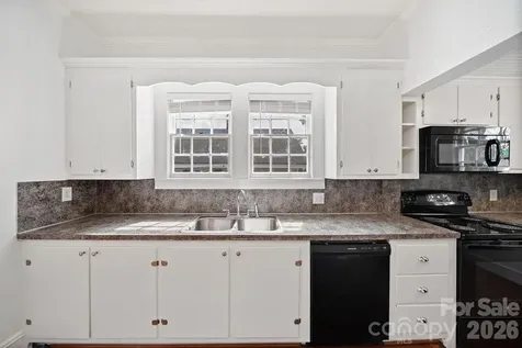 194 Cedar Drive Concord NC 28025