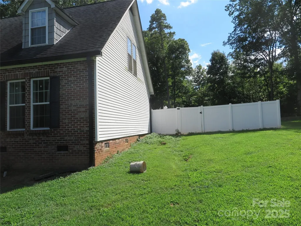 4201 Graceway Drive Gastonia NC 28052