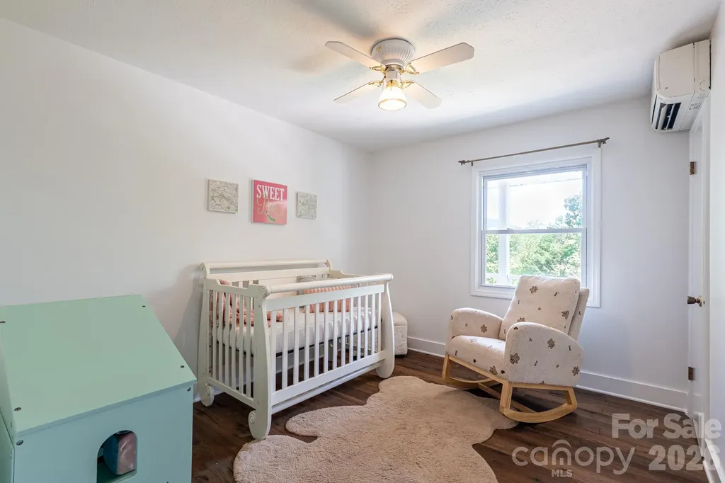 50 Springwood Drive Asheville NC 28805